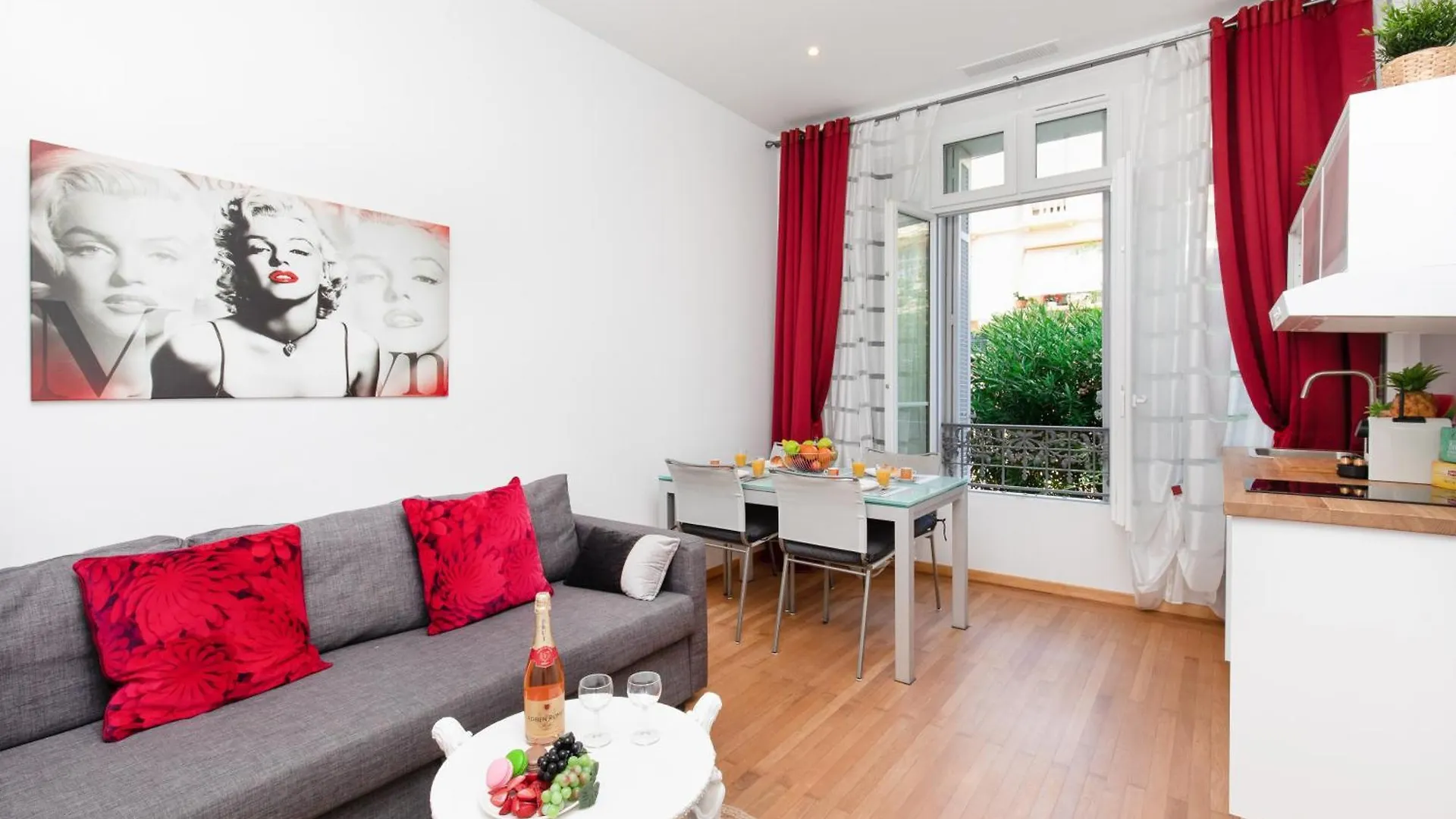 Pelige 5 Yourhosthelper Cannes Apartment