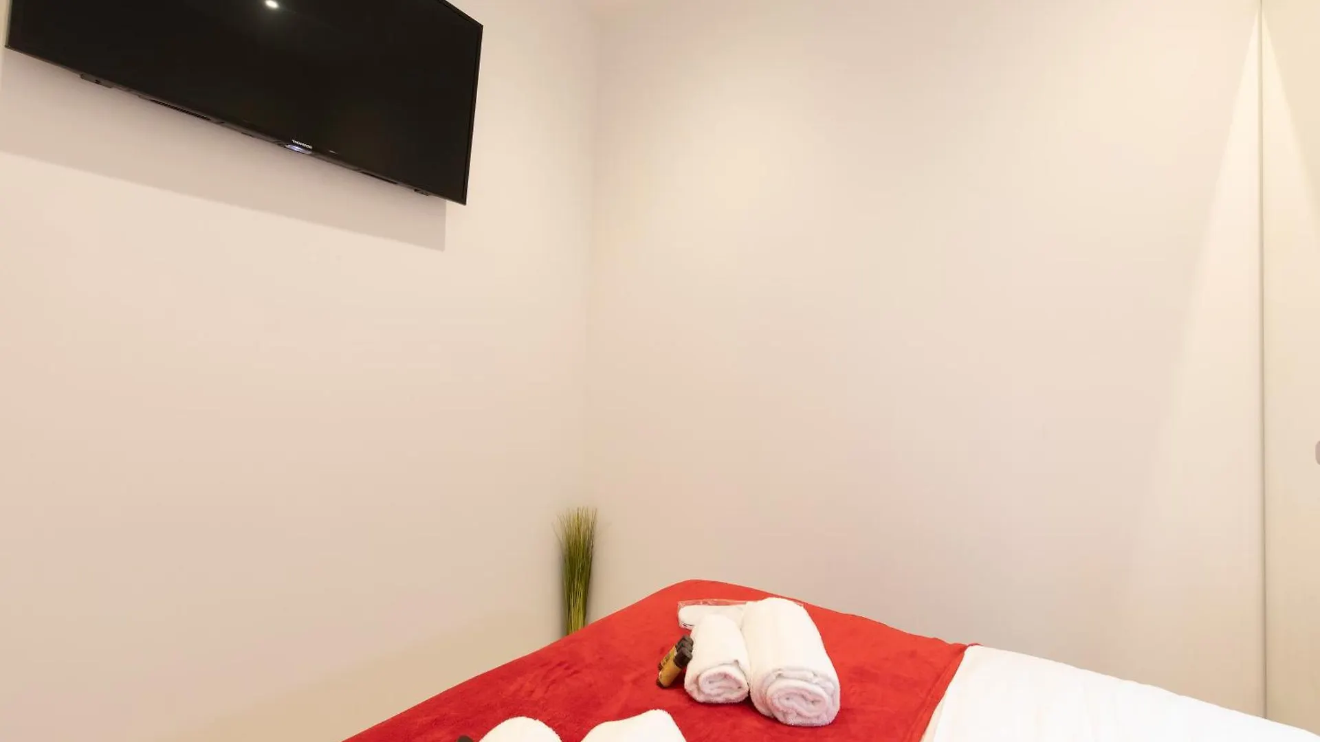 Apartment Pelige 5 Yourhosthelper Cannes France